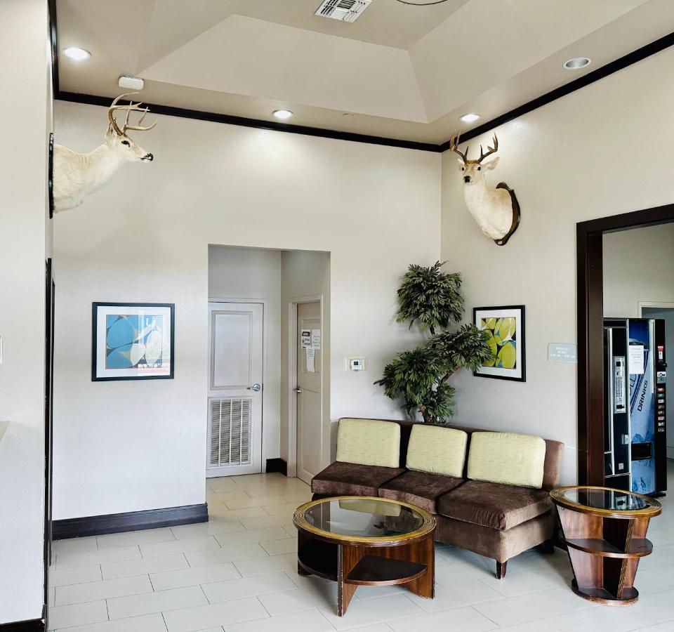 Lonestar Inn El Campo Экстерьер фото